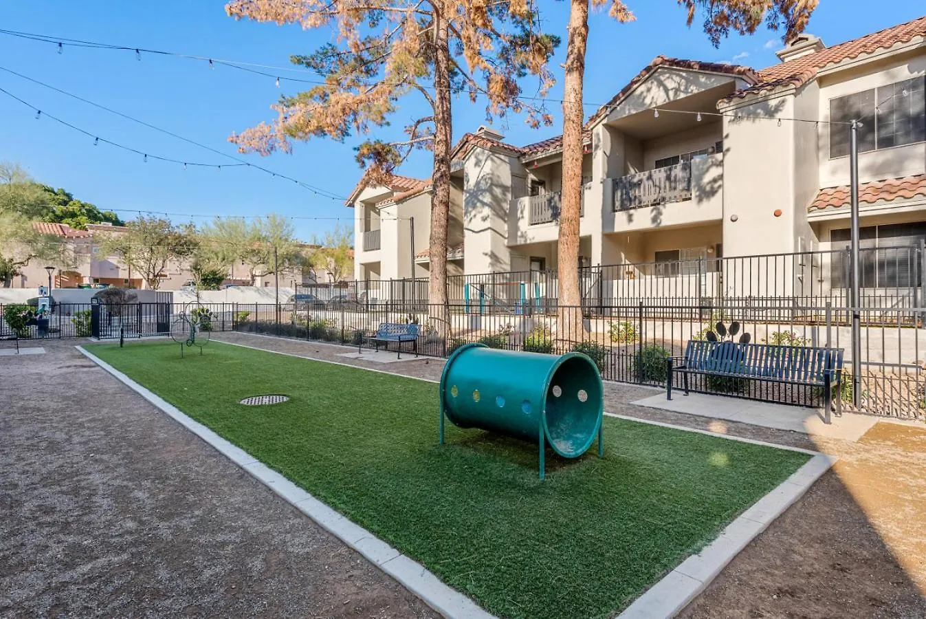 Stylish 2Br-Pool, Yoga Rm, Gym, Cabanas, Bbq,Prkng Scottsdale Verenigde Staten